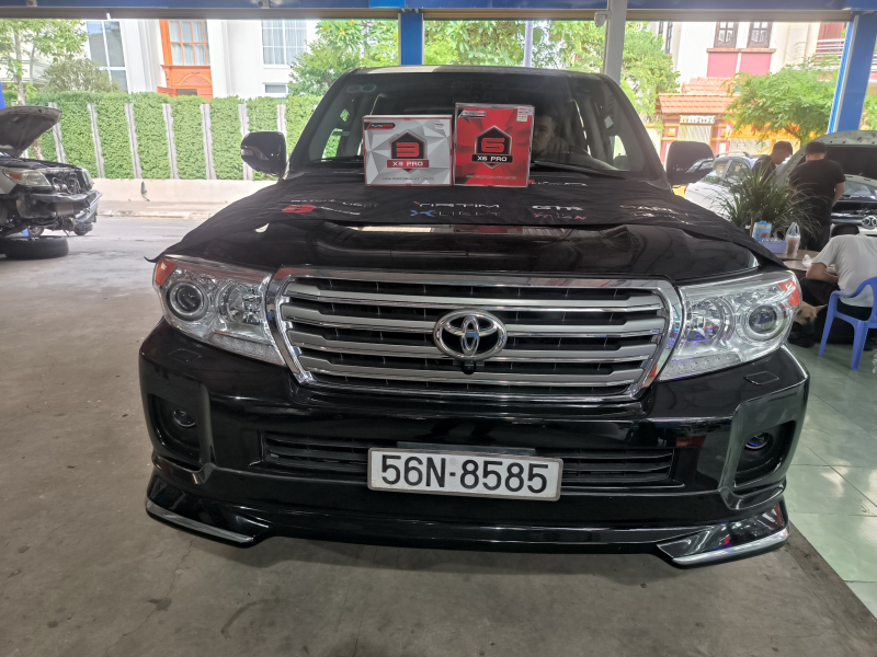 Độ đèn nâng cấp ánh sáng COMBO BI LASER X-LIGHT X6 PRO & BI GẦM LED X-LIGHT X3 PRO CHO XE LANDCRUISER - QUẬN 7 8585 - 08/08/2024